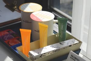 thumbnail: Bathroom amenities