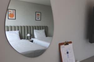 thumbnail: Room