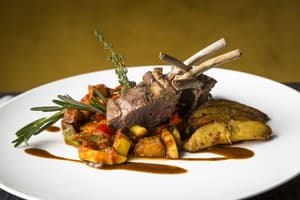 thumbnail: Restaurant