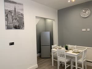 thumbnail: In-room dining