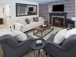 thumbnail: Living room