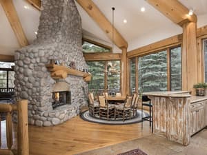 thumbnail: Living room