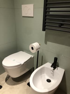 thumbnail: Bathroom