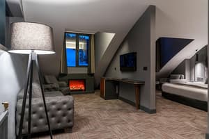 thumbnail: Room