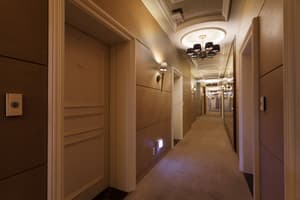 thumbnail: Hallway