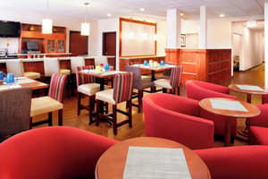 thumbnail: Bar (on property)