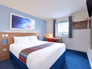 thumbnail: Guest Room,On-Site