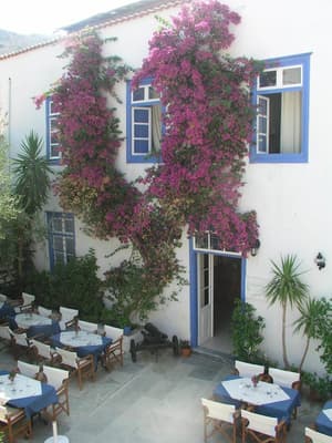 thumbnail: Exterior
