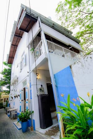 thumbnail: Exterior