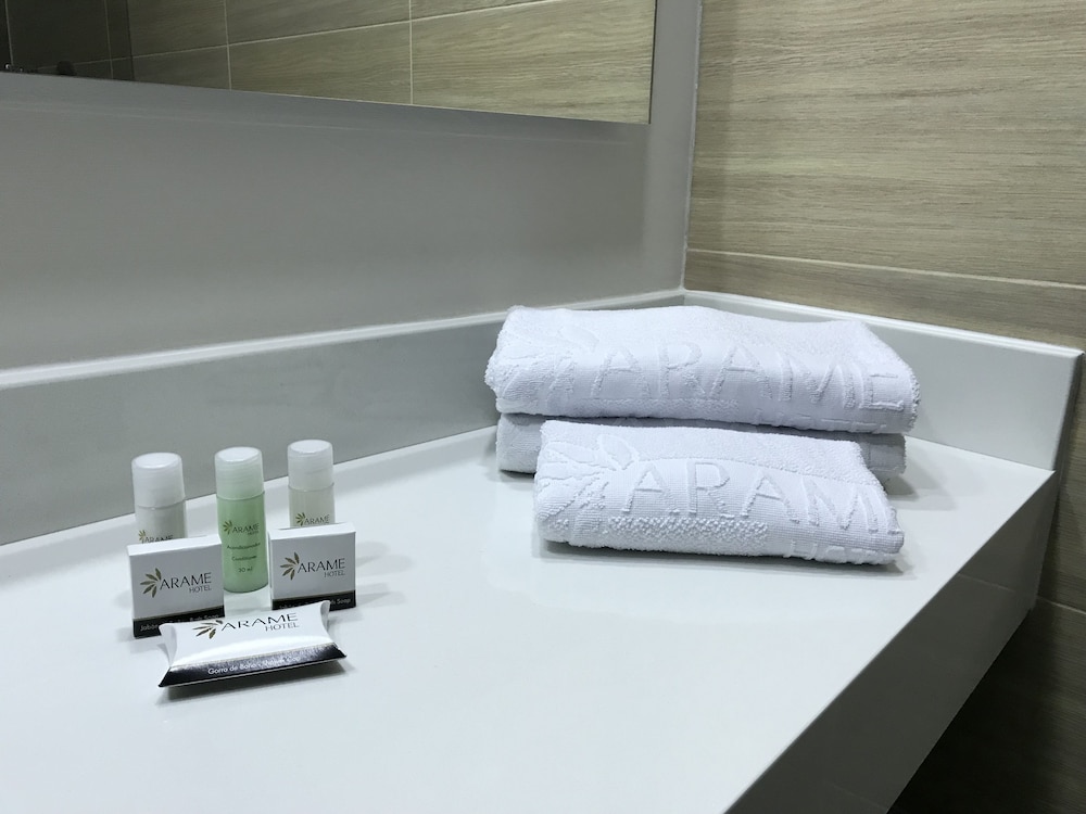 Bathroom amenities