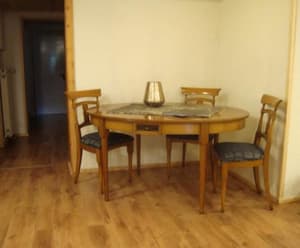 thumbnail: In-room dining