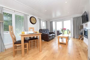 thumbnail: Living room