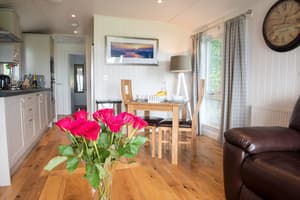 thumbnail: In-room dining