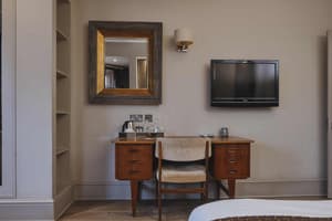 thumbnail: Room