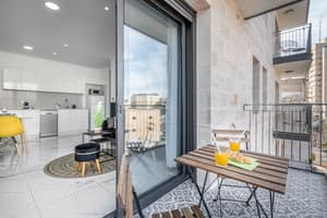 thumbnail: Balcony