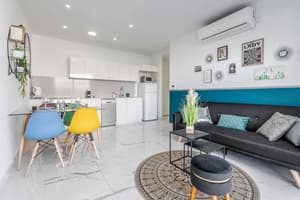 thumbnail: Living area