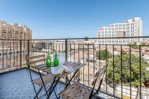 thumbnail: Balcony