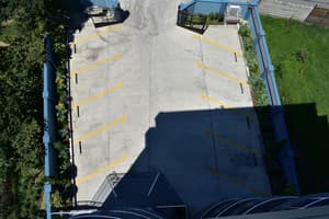 thumbnail: Parking