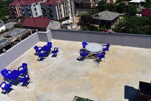 thumbnail: Outdoor dining
