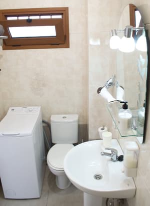 thumbnail: Bathroom sink