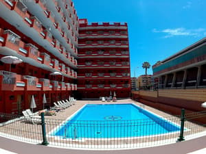 thumbnail: Outdoor pool