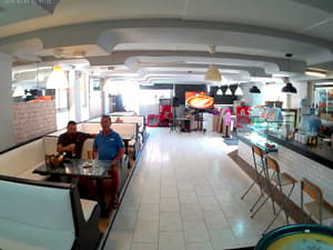thumbnail: Restaurant