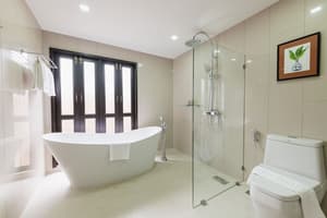 thumbnail: Bathroom