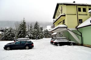 thumbnail: Parking