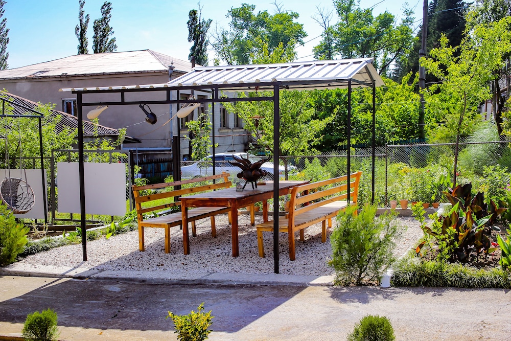 BBQ/picnic area