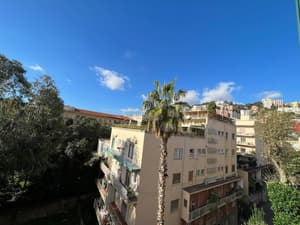 thumbnail: Exterior