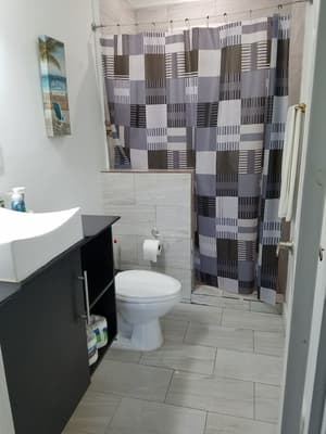 thumbnail: Bathroom