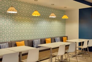 thumbnail: Restaurant