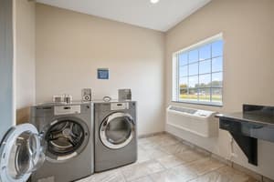 thumbnail: Laundry room