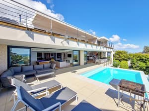 thumbnail: Exterior