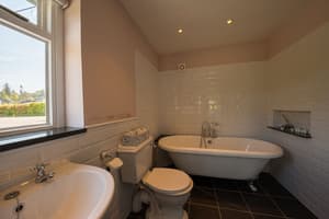 thumbnail: Bathroom
