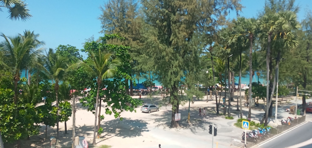 Beach/ocean view