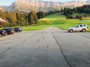 thumbnail: Parking