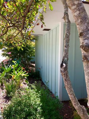 thumbnail: Exterior