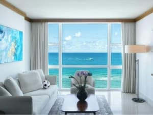 thumbnail: Interior detail