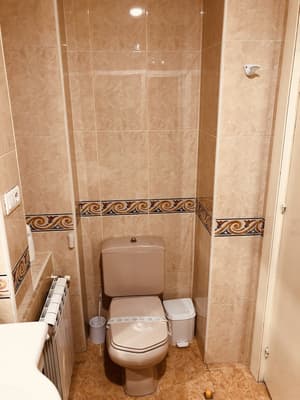 thumbnail: Bathroom