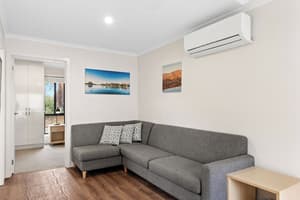 thumbnail: Living area
