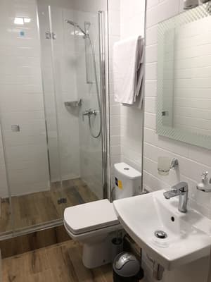 thumbnail: Bathroom