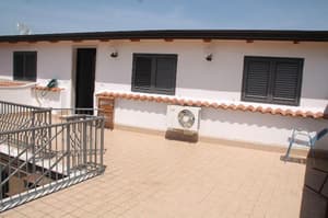 thumbnail: General view