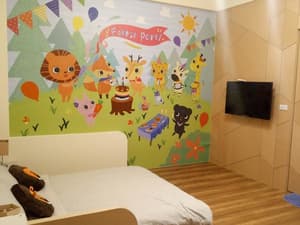 thumbnail: Room