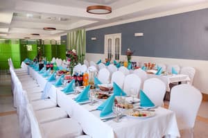 thumbnail: Restaurant