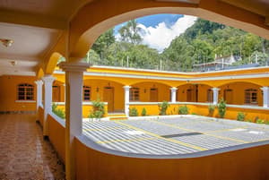 thumbnail: Interior entrance