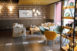 thumbnail: Interior