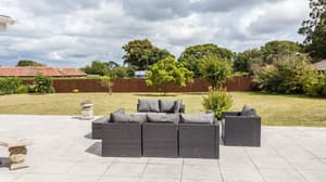 thumbnail: Terrace/patio