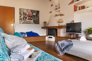 thumbnail: Living room