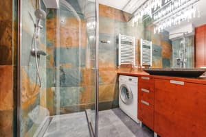 thumbnail: Bathroom shower